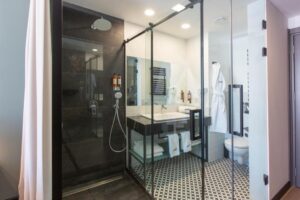 Superior Room with Balcony and Mountain View