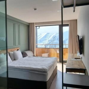 Superior Room with Balcony and Mountain View