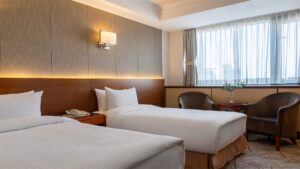 Superior Golden Bridge View