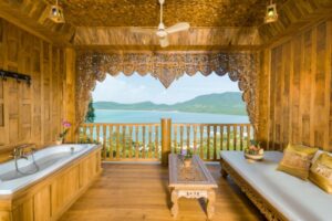 Supreme Deluxe Bay View