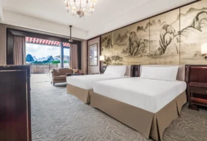 Terrace Mountain View