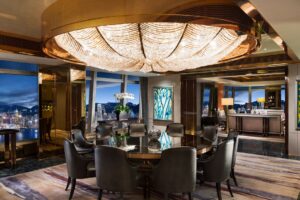 The Ritz-Carlton Suite