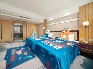 Themed Premier Family Friendly Children's Mini Room