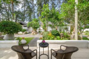 Tropical Garden View Room
