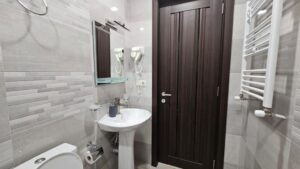 Twin Room with Shower