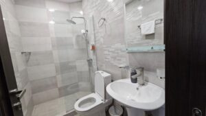 Twin Room with Shower