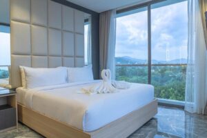 Two-Bedroom Apartment with Mountain View