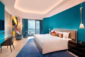 Wonderful, Guest room, 1 King, City view, Balcony