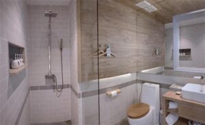 DOUBLE ROOM NO WINDOW