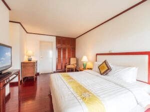 Four-Bedroom Suite