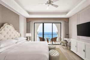 One-Bedroom Senior Suite with Ocean View
