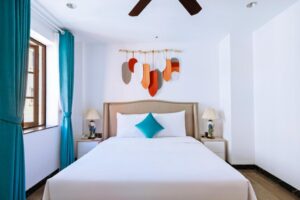 Rubia City View Window