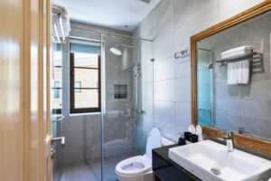 Rubia City View Window