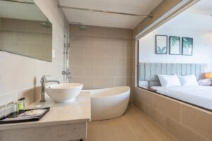 Suite with Ocean View