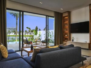 One-Bedroom Villa with Private Pool and Lake View