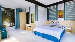 Deluxe Side Sea View