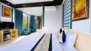 Deluxe Side Sea View