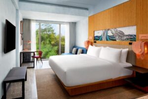 Aloft Garden View Room