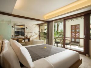 Amnaya with Pool Access