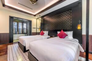 Bungalow with Garden View