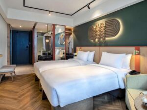 Comfort Room with Balcony 