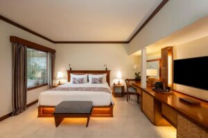 Cottage Suite with Garden View