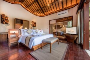 Courtyard Villa