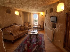 Panaromic Cave Room