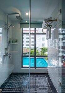 Deluxe Connecting Room