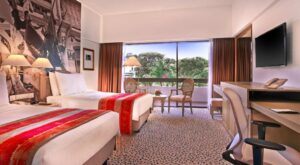 Deluxe Mayfair Room