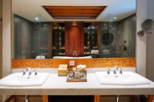 Deluxe Ocean View With Balcony