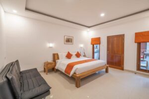 Deluxe Pool View Upper Floor