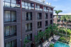 Deluxe Room Pool View