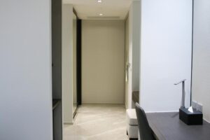 Deluxe Room with Bathtub