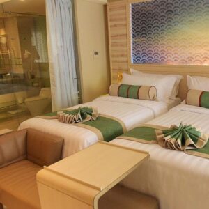 Deluxe Room Pool Access