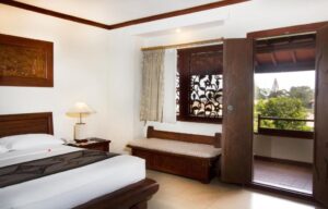 Deluxe with Sea View 
