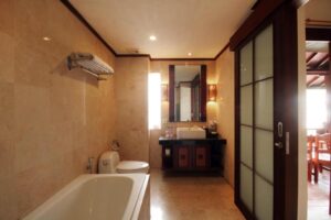 Deluxe with Sea View