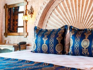 Efe Deluxe Balcony Fireplace Stone Room 