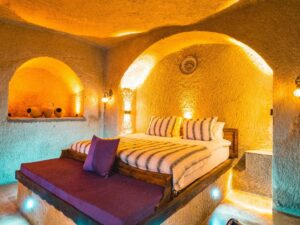 Erva Hammam Jacuzzi Cave Suite 