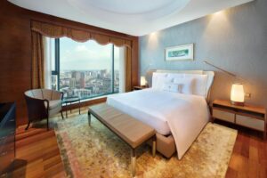 Executive Suite High Floor with Executive Lounge Access