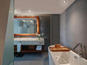 Executive Suite with Park View