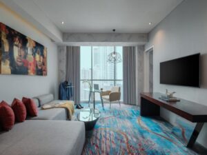 Executive Suite with Park View