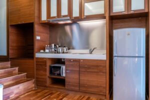 Executive 1-Bedroom Jacuzzi Suite