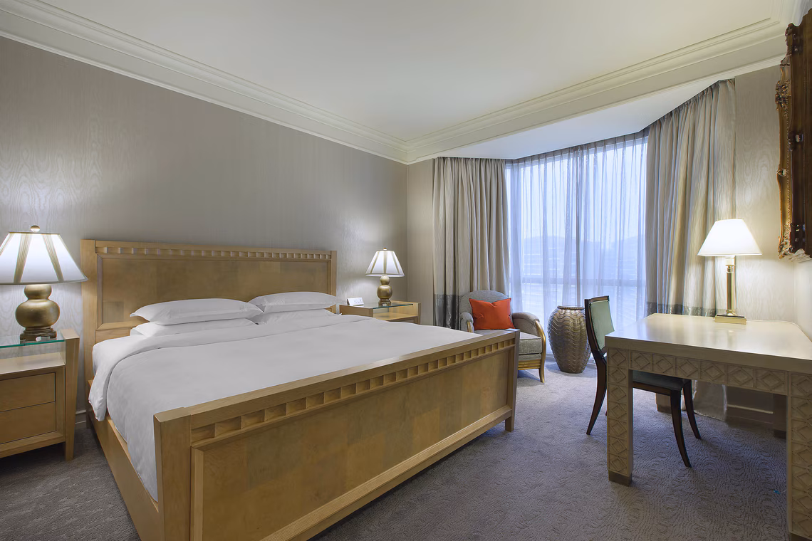 Executive Suite
