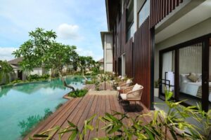 Garcia Suite Pool Access
