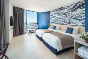 Grand Deluxe Corner Sea View