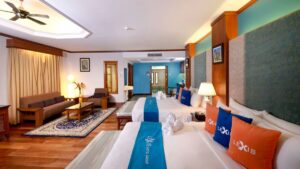 Grand Garden Pool Villa (Lower Unit)