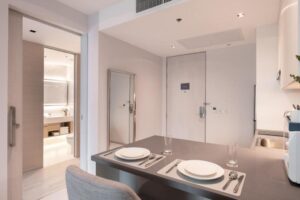 Junior 1-Bedroom Suite