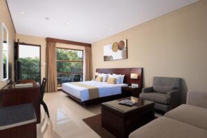 Deluxe Pool Terrace