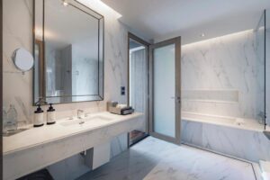 Junior Suite King with Balcony